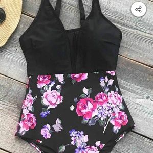 New with tags Cupshe swimsuit